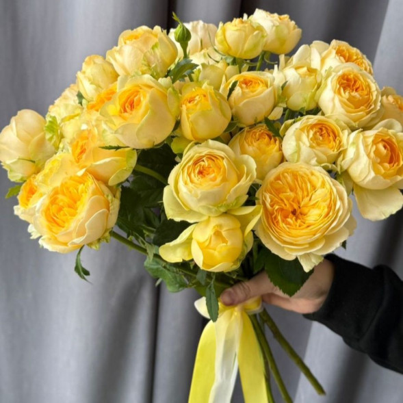 Букет 7 желтых роз в Армянске