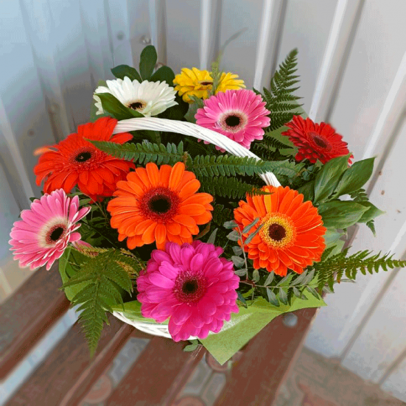 Корзина с герберами в Армянске