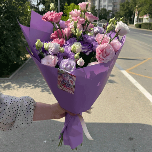 Букет 7 эустом в Армянске