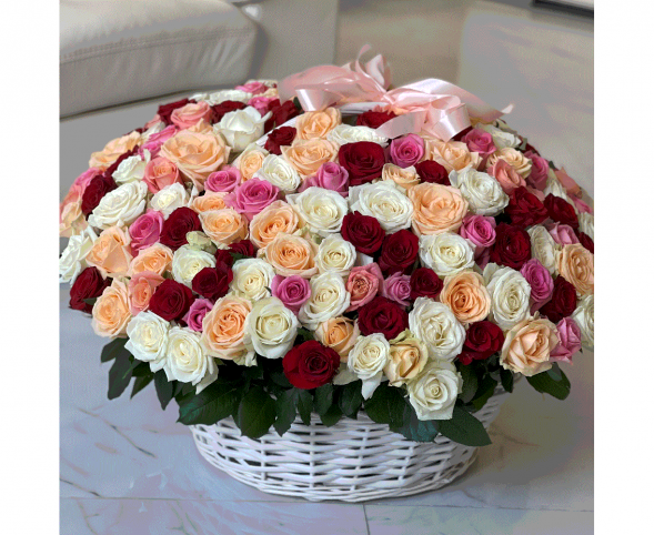 201 роза в корзине в Армянске