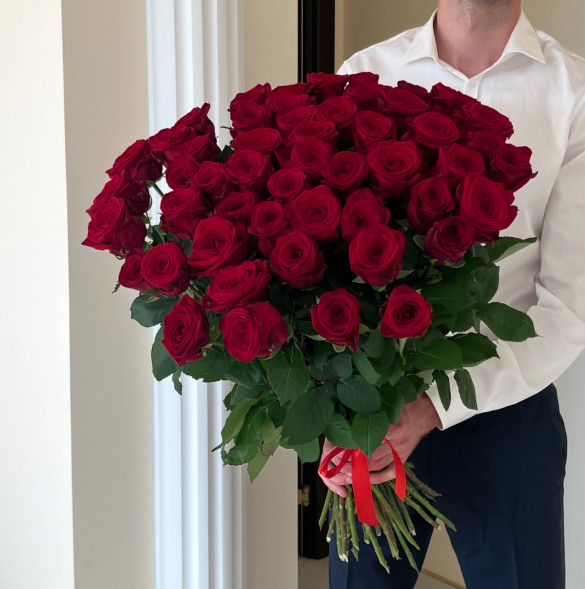 51 красная роза в Армянске
